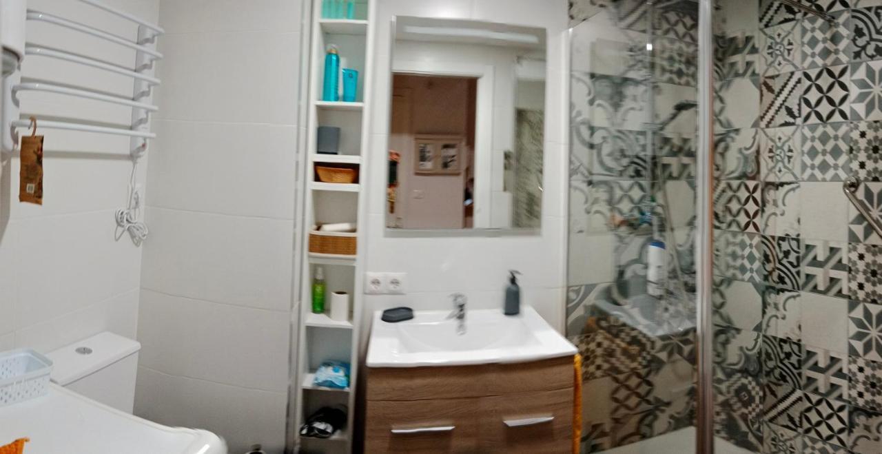 Suite Lay Сарагоса Экстерьер фото